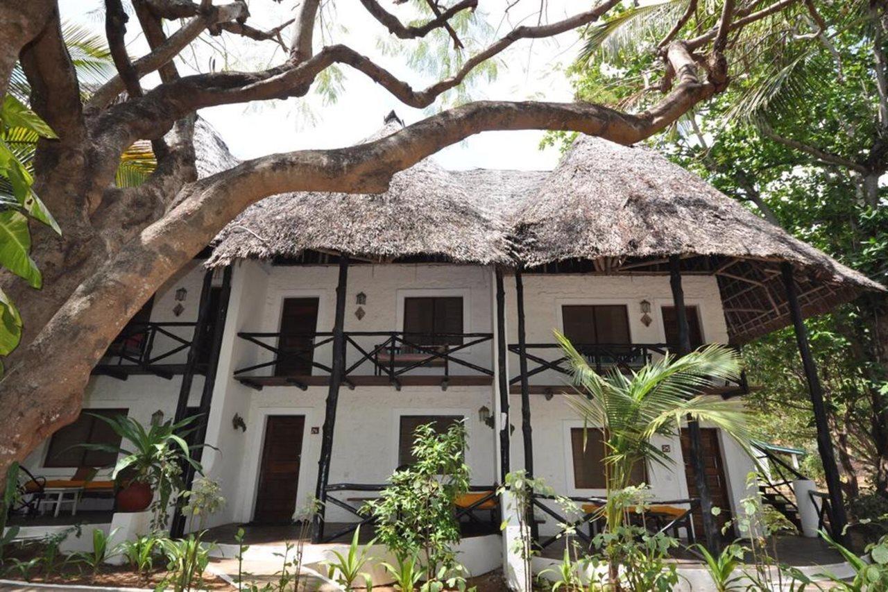 Baobab Sea Lodge Килифи Екстериор снимка