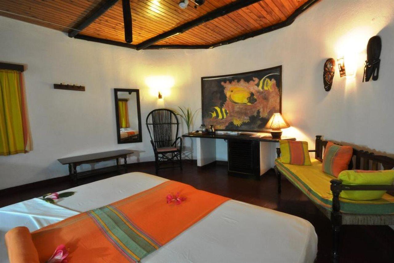 Baobab Sea Lodge Килифи Екстериор снимка