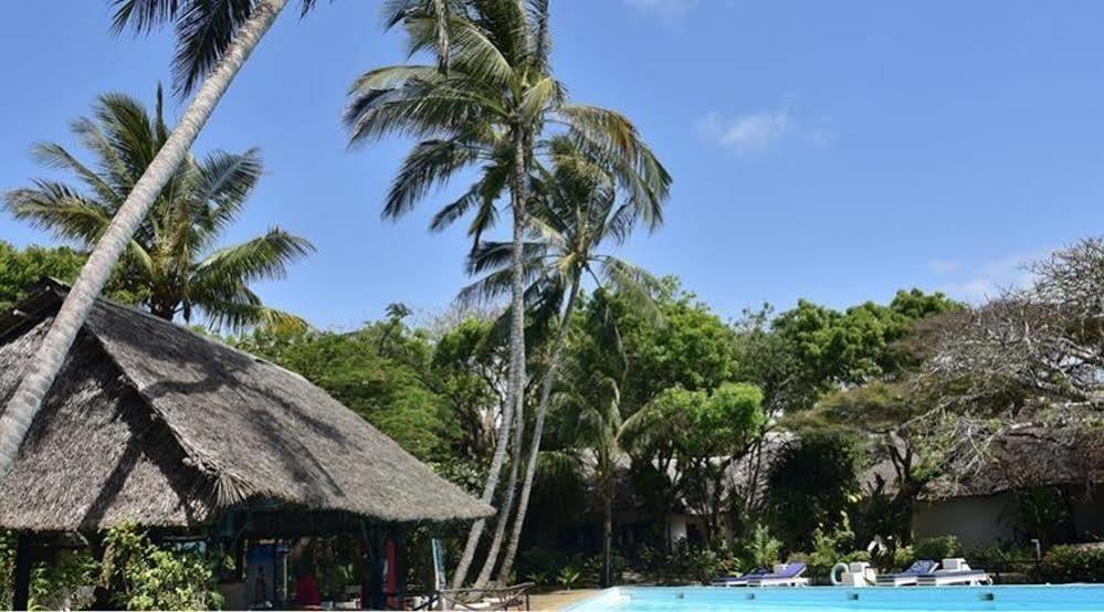 Baobab Sea Lodge Килифи Екстериор снимка